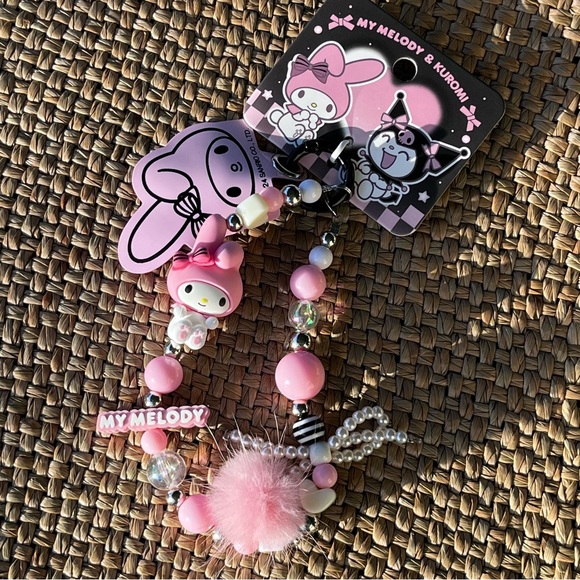 Sanrio My Melody Wrist Strap / Phone Charm Beaded, New with Tags, Circle Clip - Picture 14 of 17
